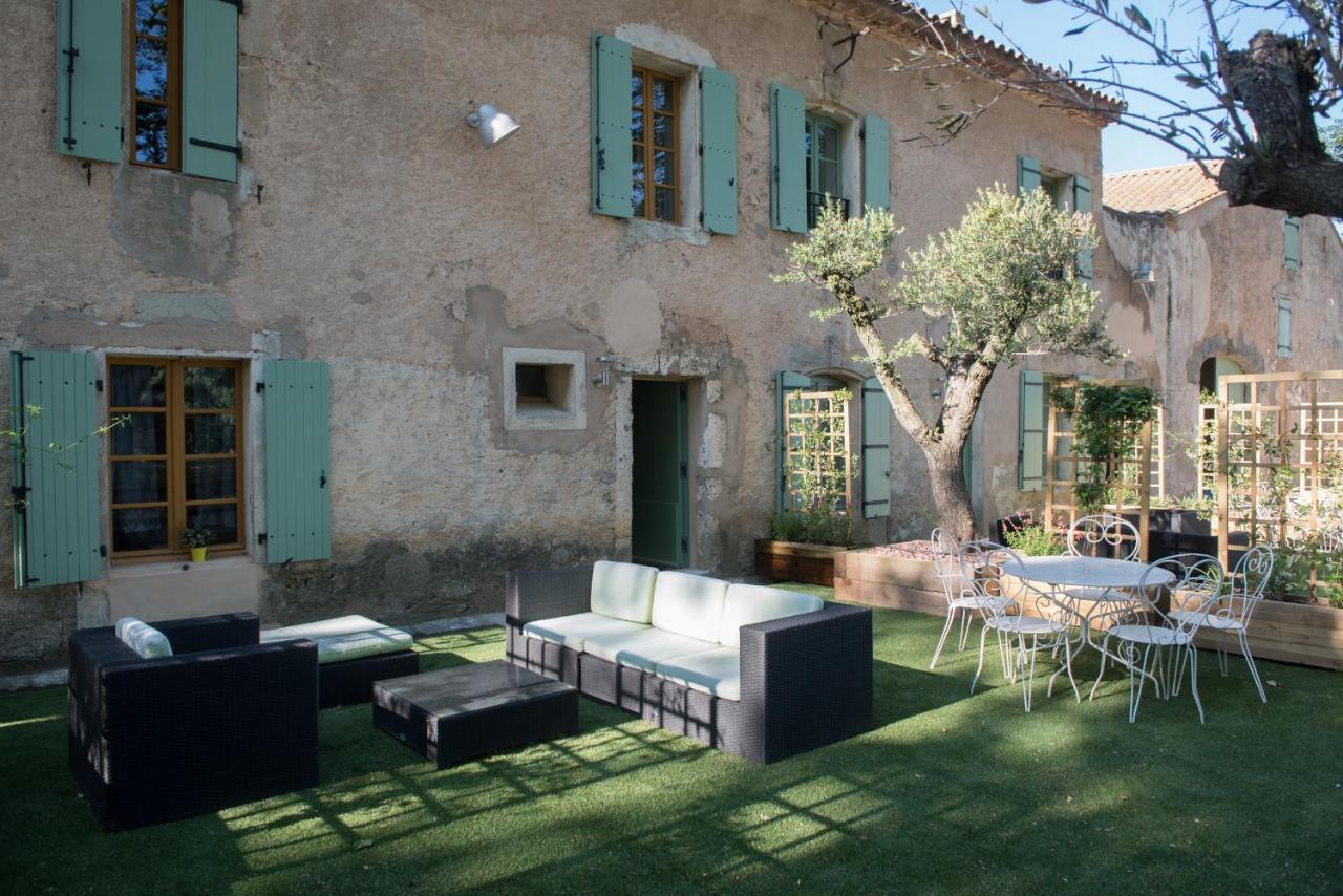 Le Relais De Pigasse Hotell Ouveillan Exteriör bild