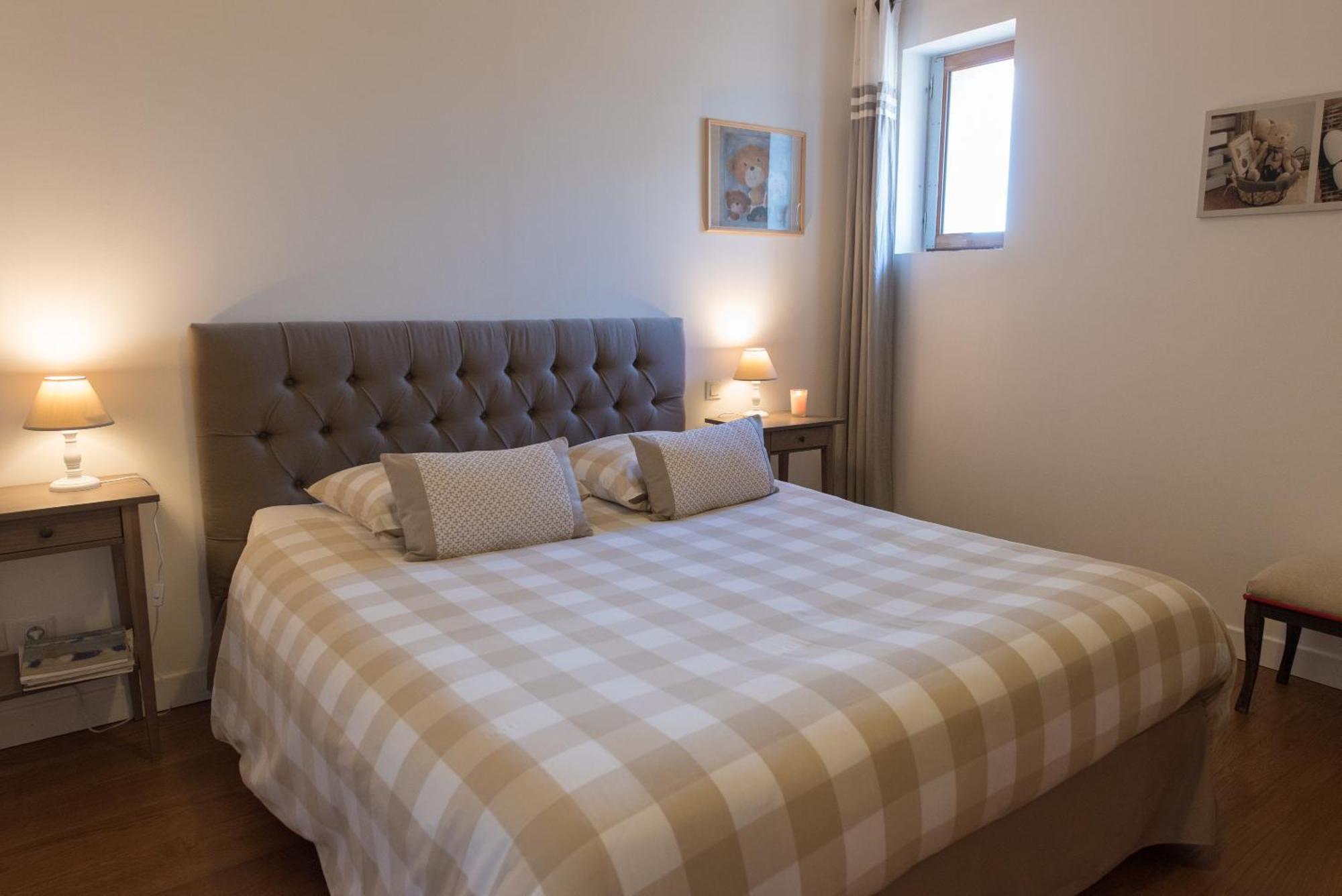 Le Relais De Pigasse Hotell Ouveillan Exteriör bild